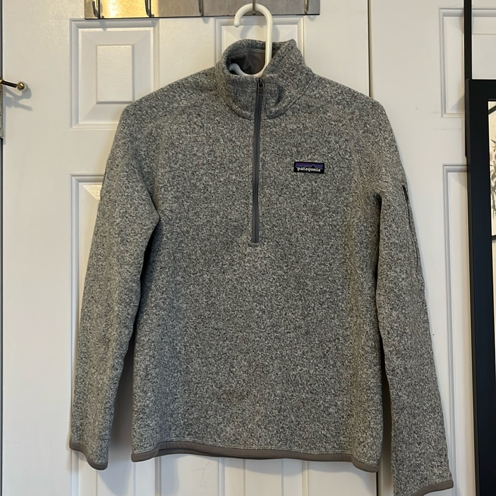 Women’s quarters zip Patagonia fleece size small